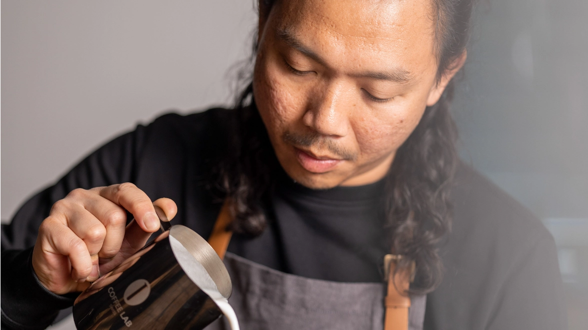 Latte Art- Wie der perfekte Milchschaum gelingt? Tipps vom Profi