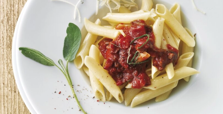 Penne aux lardons et à la sauge bio